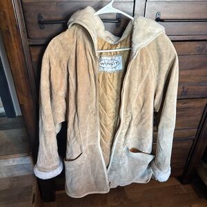 Vintage Chic: Winlit Suede & Faux Fur Hooded Coat